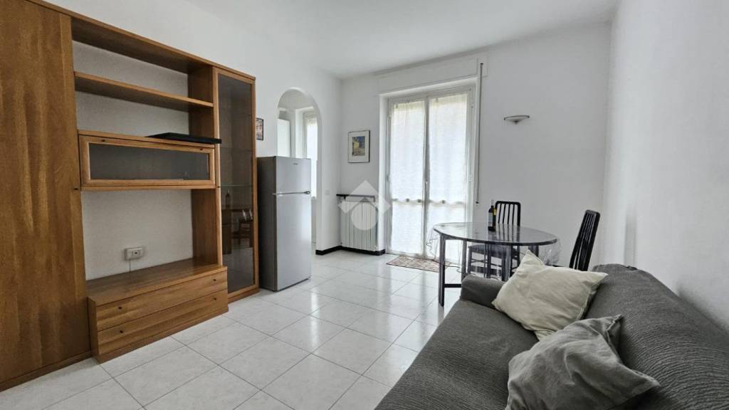 appartamento in vendita a Milano in zona Feltre