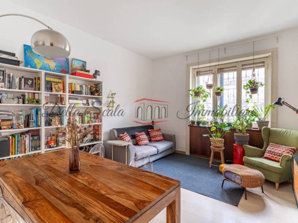 appartamento in vendita a Milano in zona Isola