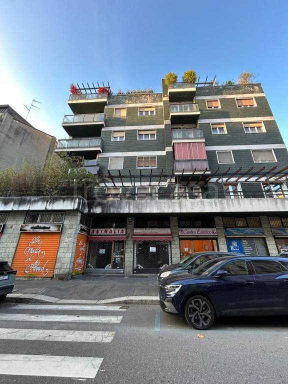 appartamento in vendita a Milano in zona Solari