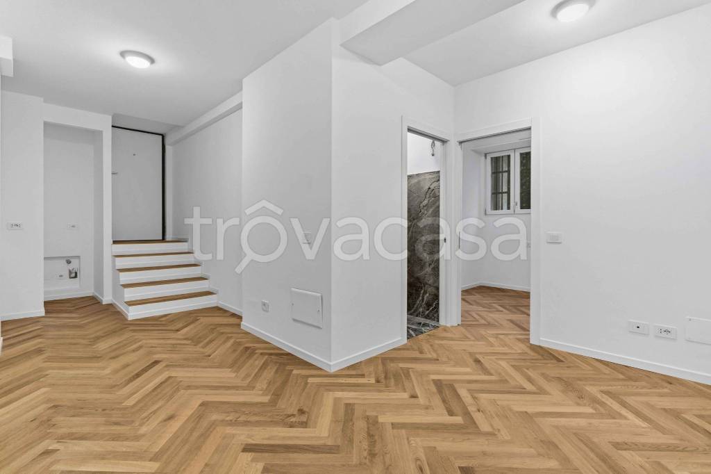 appartamento in vendita a Milano in zona Città Studi