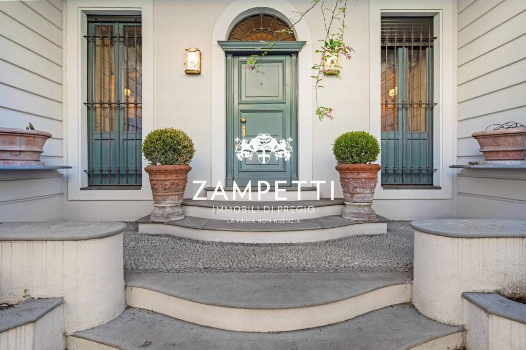 casa indipendente in vendita a Milano