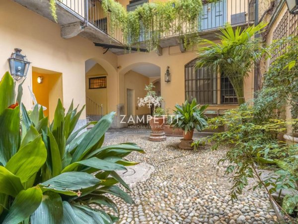 appartamento in vendita a Milano in zona Brera