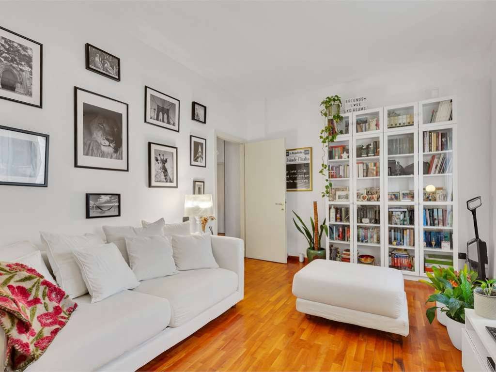 appartamento in vendita a Milano in zona Solari