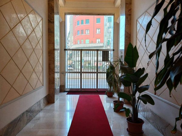 appartamento in vendita a Milano in zona Guastalla