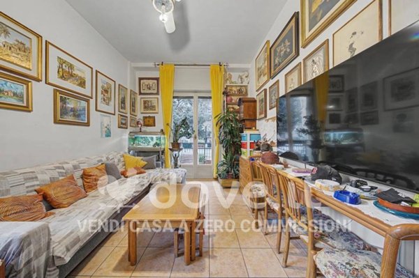appartamento in vendita a Milano in zona Lorenteggio