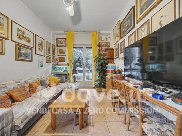 appartamento in vendita a Milano in zona Lorenteggio