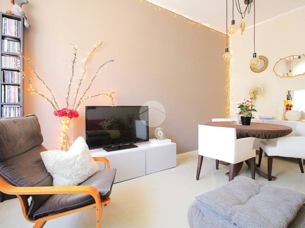 appartamento in vendita a Milano in zona Bovisa