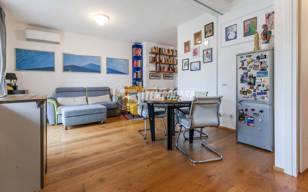 appartamento in vendita a Milano in zona Isola