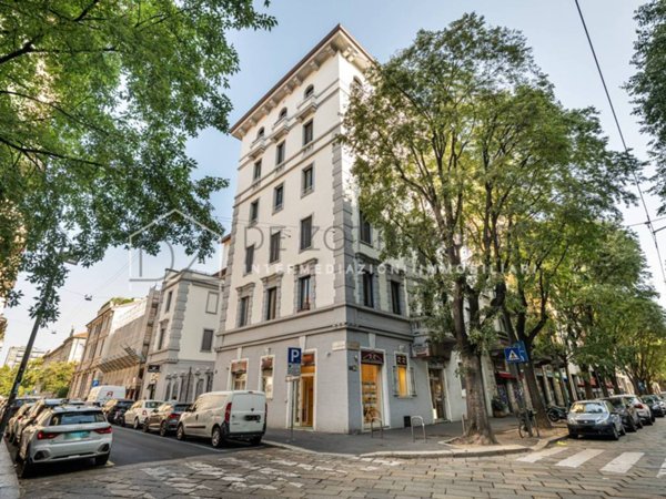 appartamento in vendita a Milano in zona Il Portello