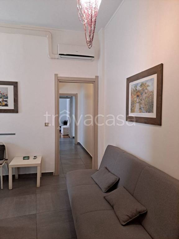 appartamento in vendita a Milano in zona Guastalla