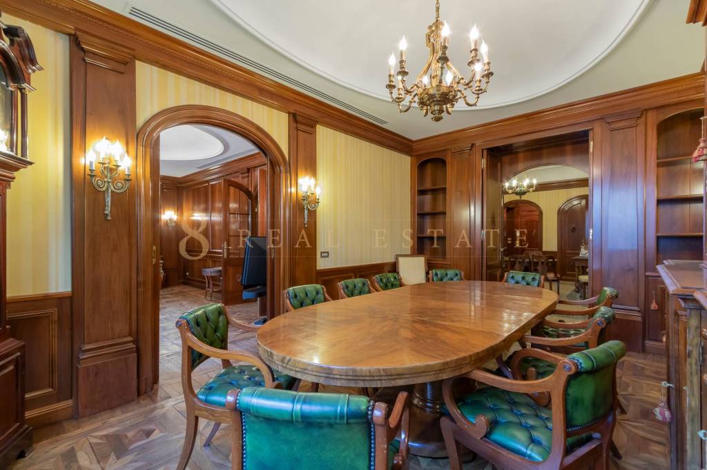 ufficio in vendita a Milano in zona Guastalla