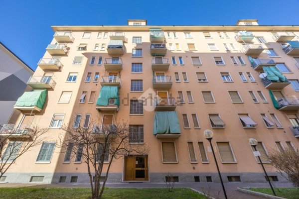 appartamento in vendita a Milano in zona Prato Centenaro
