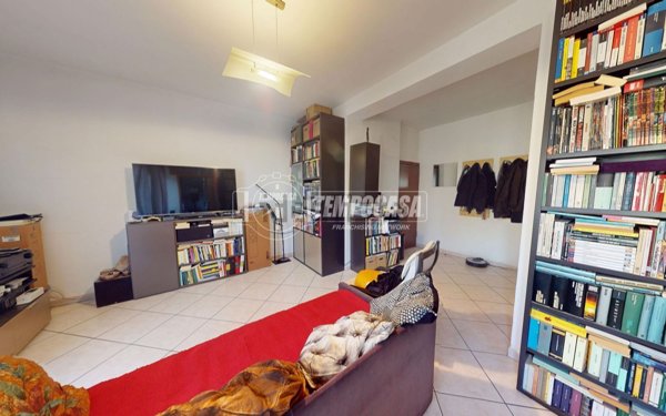 appartamento in vendita a Milano in zona Comasina