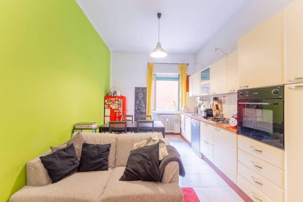 appartamento in vendita a Milano in zona Città Studi