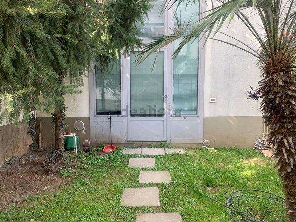 appartamento in vendita a Milano in zona Quarto Oggiaro