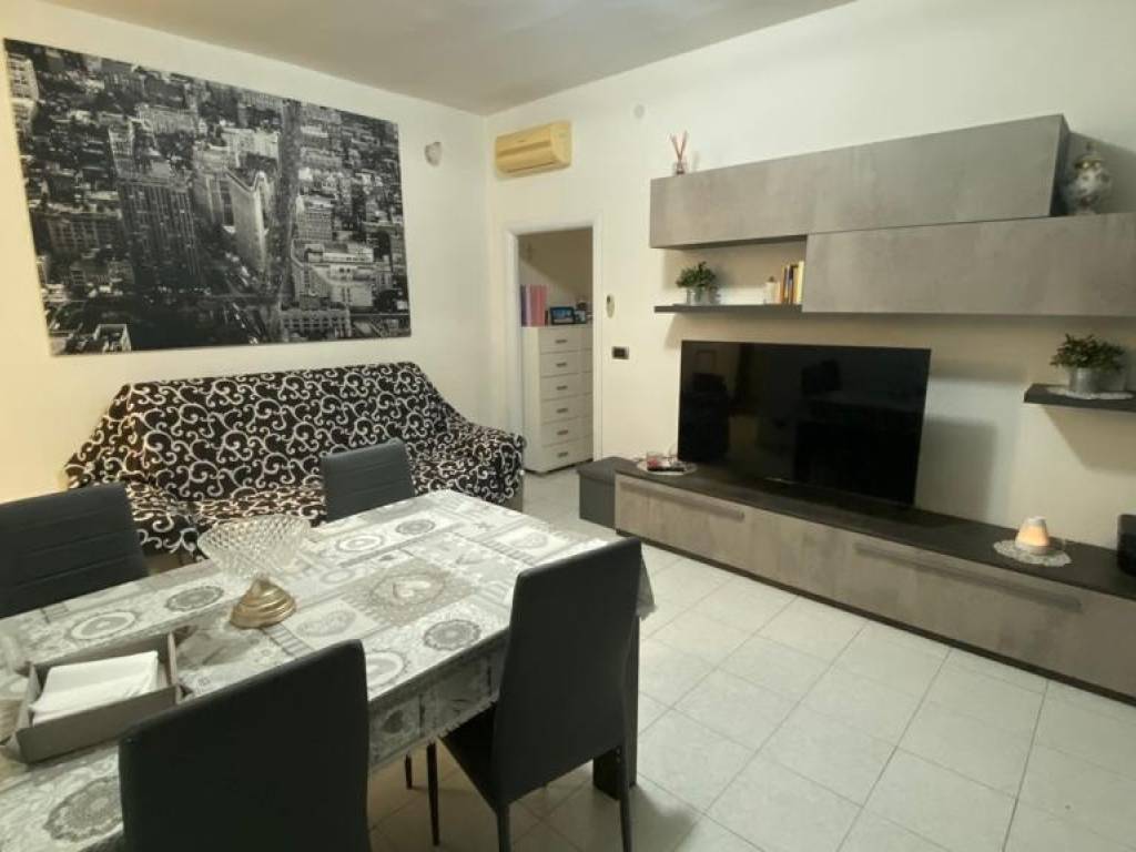 appartamento in vendita a Milano in zona Comasina