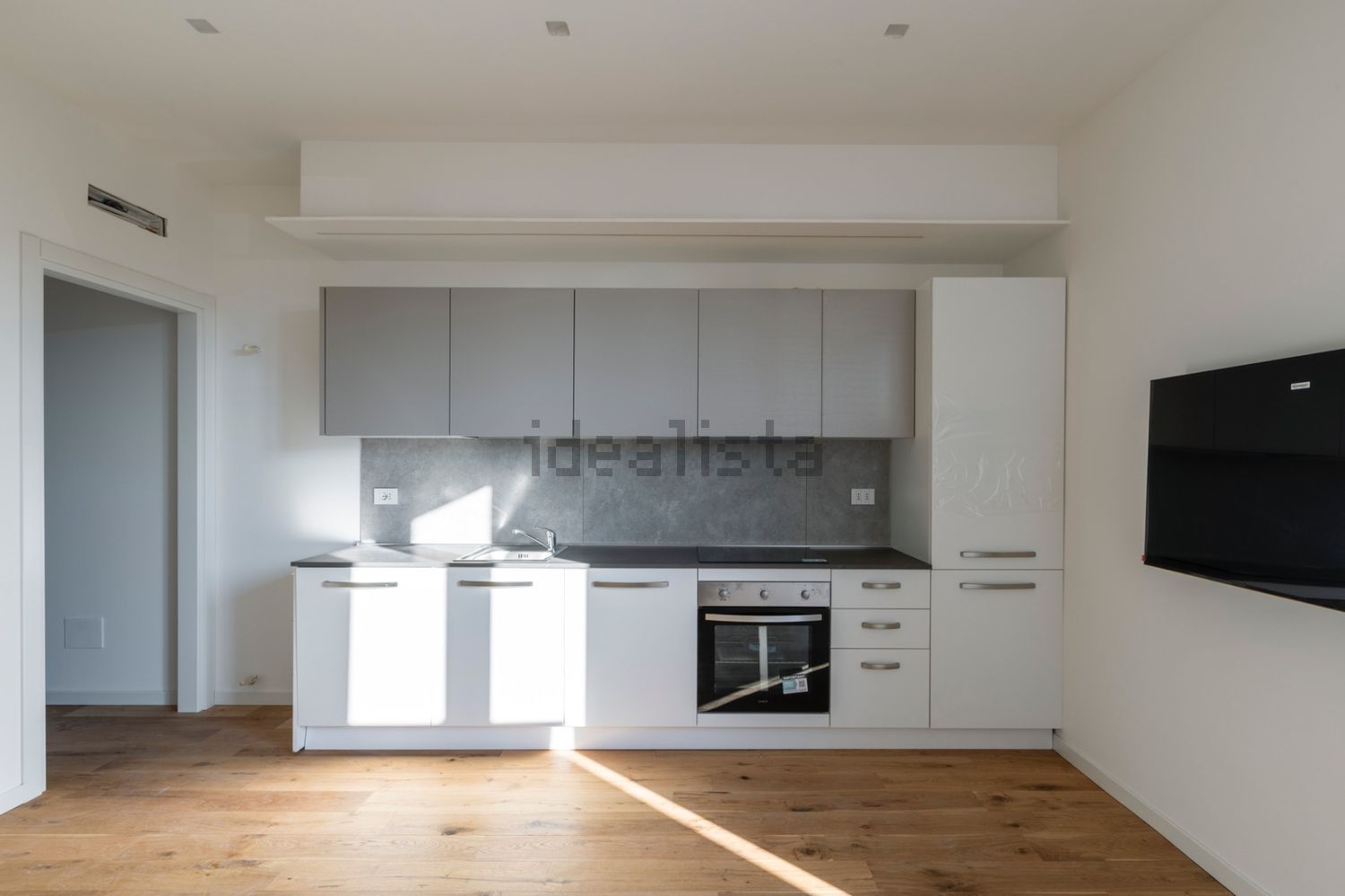 appartamento in vendita a Milano in zona Isola