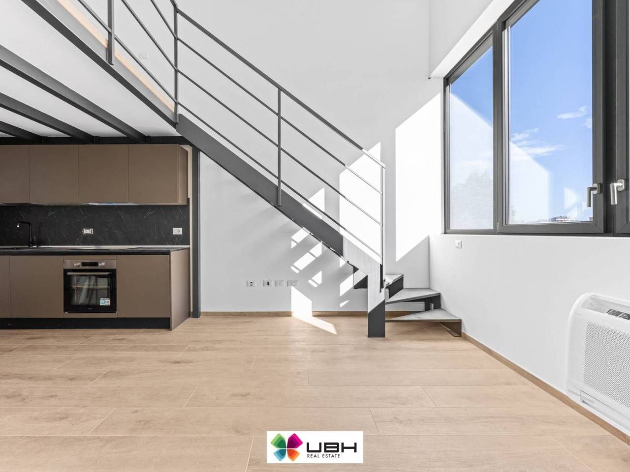 appartamento in vendita a Milano in zona Famagosta