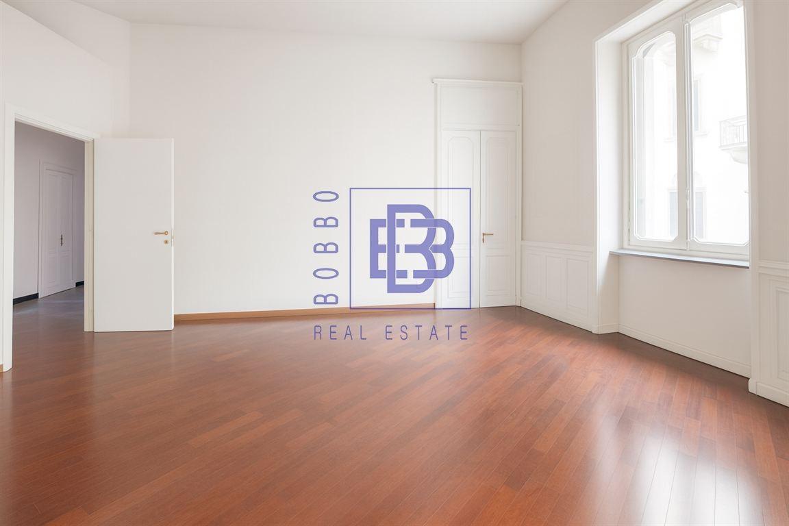 ufficio in vendita a Milano