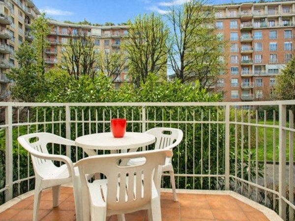 appartamento in vendita a Milano in zona Famagosta