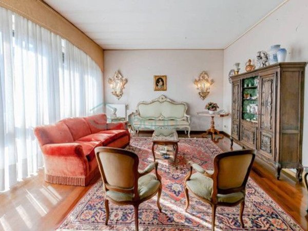 appartamento in vendita a Milano in zona Porta Venezia