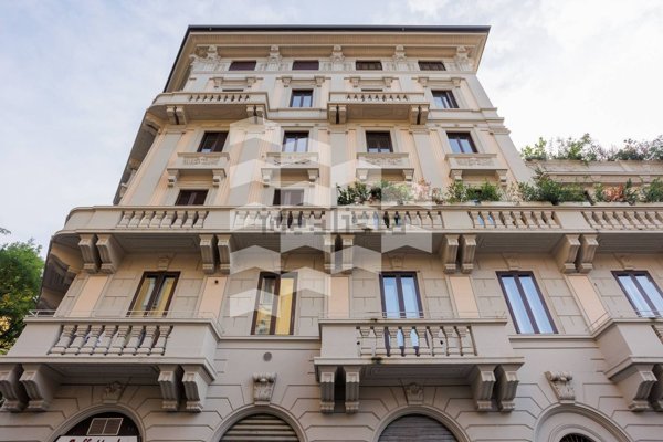 appartamento in vendita a Milano in zona Porta Garibaldi