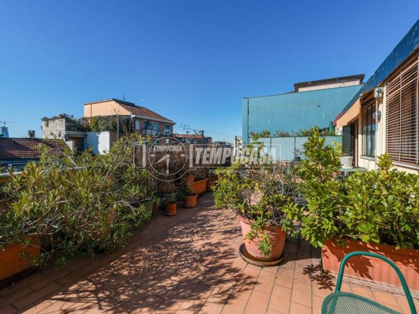 appartamento in vendita a Milano in zona Calvairate