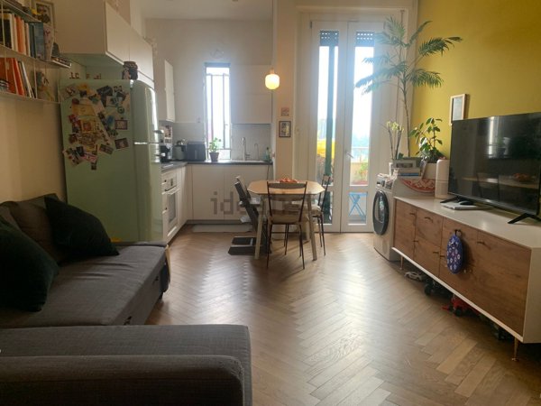appartamento in vendita a Milano in zona Piazzale Lodi