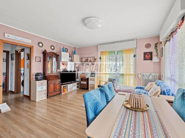 appartamento in vendita a Milano in zona Rogoredo