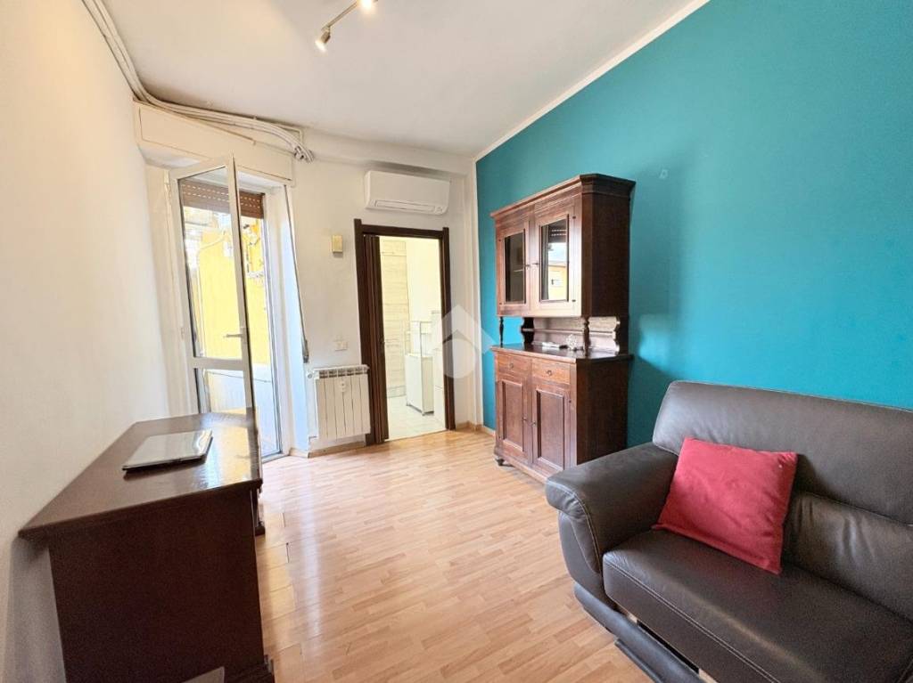 appartamento in vendita a Milano in zona Ortica