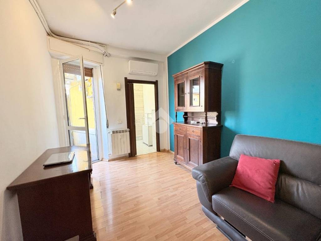appartamento in vendita a Milano in zona Ortica