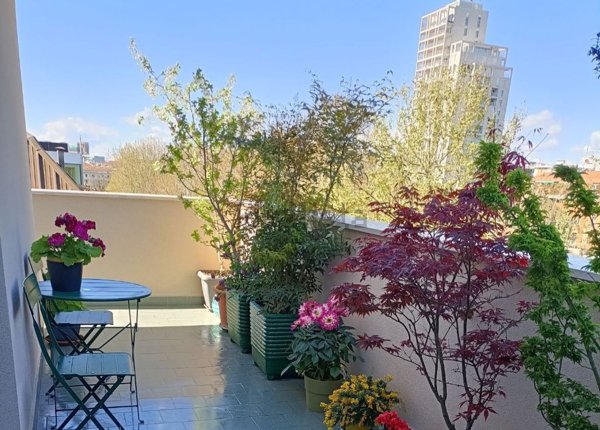 appartamento in vendita a Milano in zona Maggiolina
