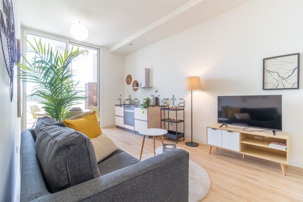 appartamento in vendita a Milano in zona Vigentino