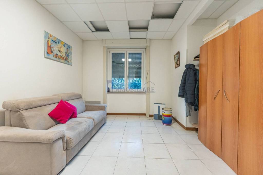 appartamento in vendita a Milano in zona Piazzale Lodi