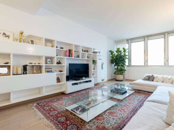 appartamento in vendita a Milano in zona Centro Direzionale