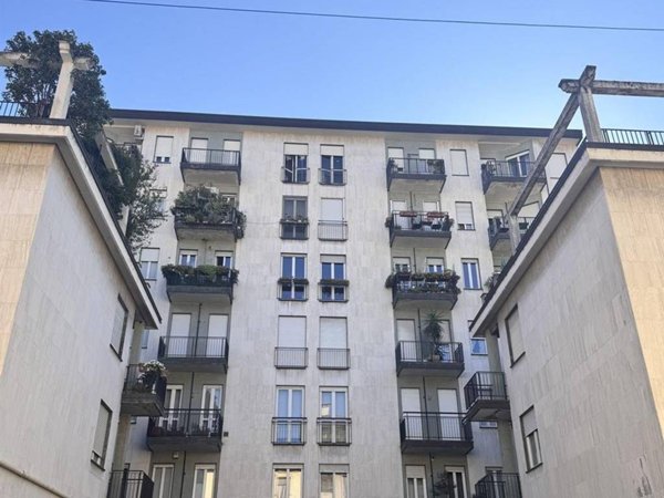 appartamento in vendita a Milano in zona Isola