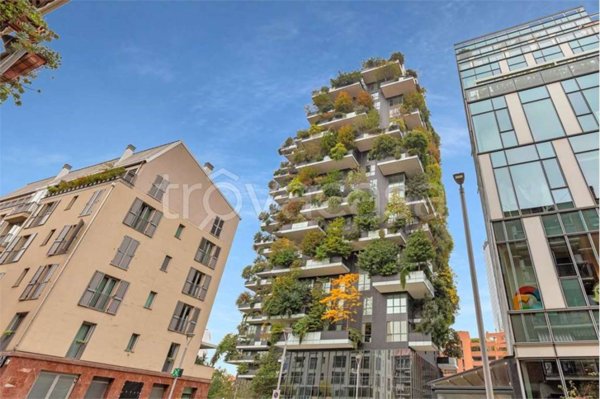 appartamento in vendita a Milano in zona Isola