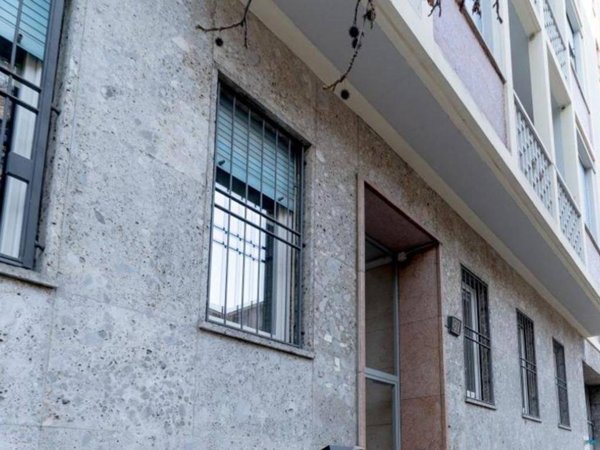 appartamento in vendita a Milano in zona Porta Vittoria