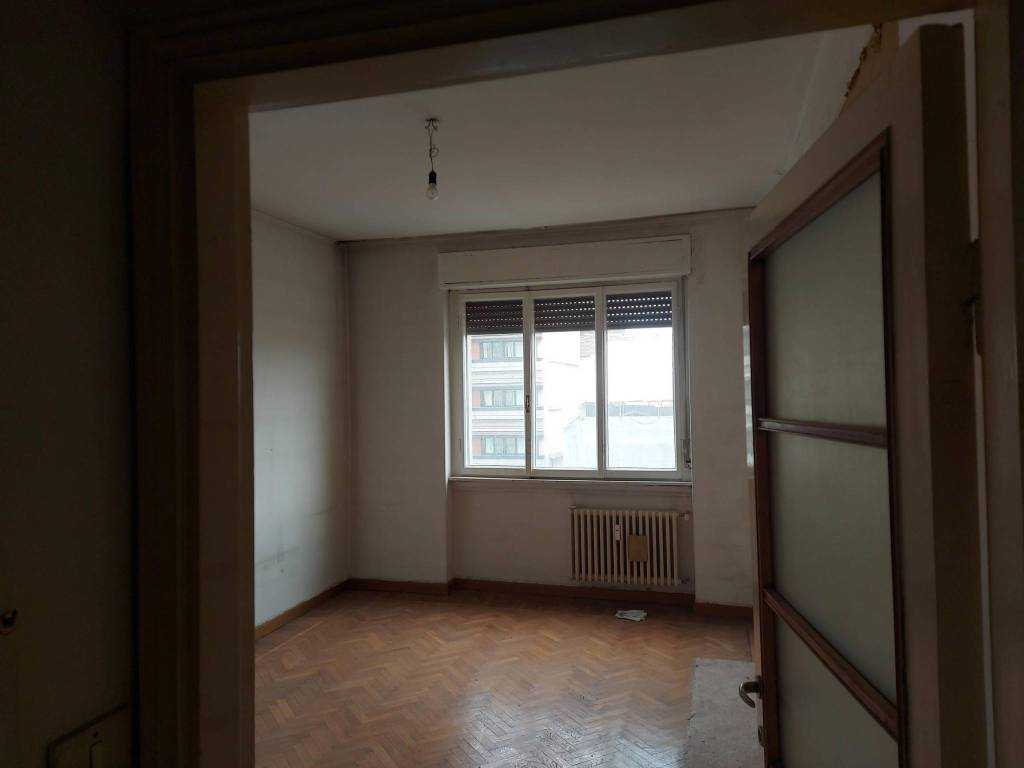 appartamento in vendita a Milano in zona Porta Nuova