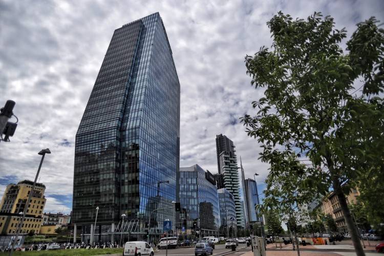 appartamento in vendita a Milano in zona Porta Nuova