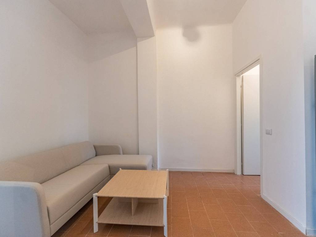 appartamento in vendita a Milano in zona Vigentino