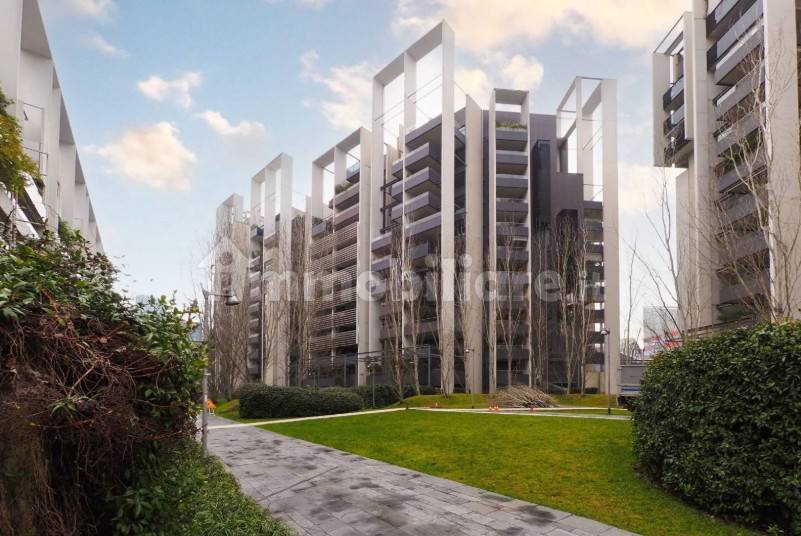 appartamento in vendita a Milano in zona Il Portello