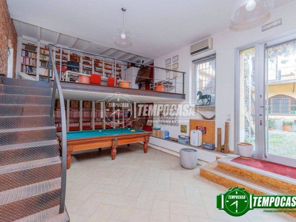 appartamento in vendita a Milano in zona Figino