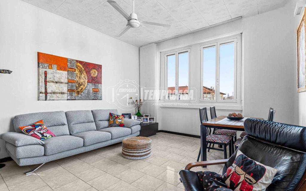 appartamento in vendita a Milano in zona Bocconi