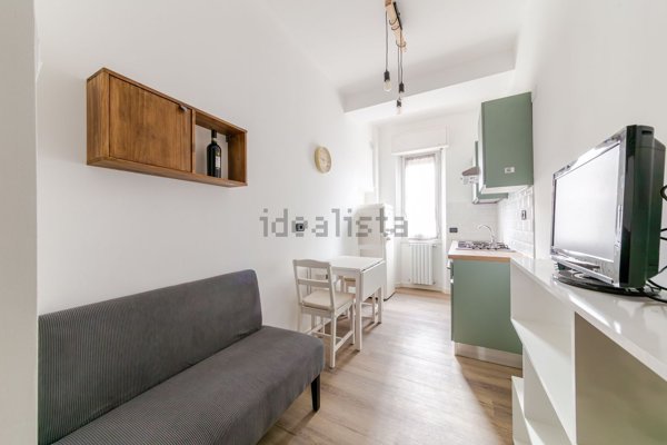 appartamento in vendita a Milano in zona Vigentino