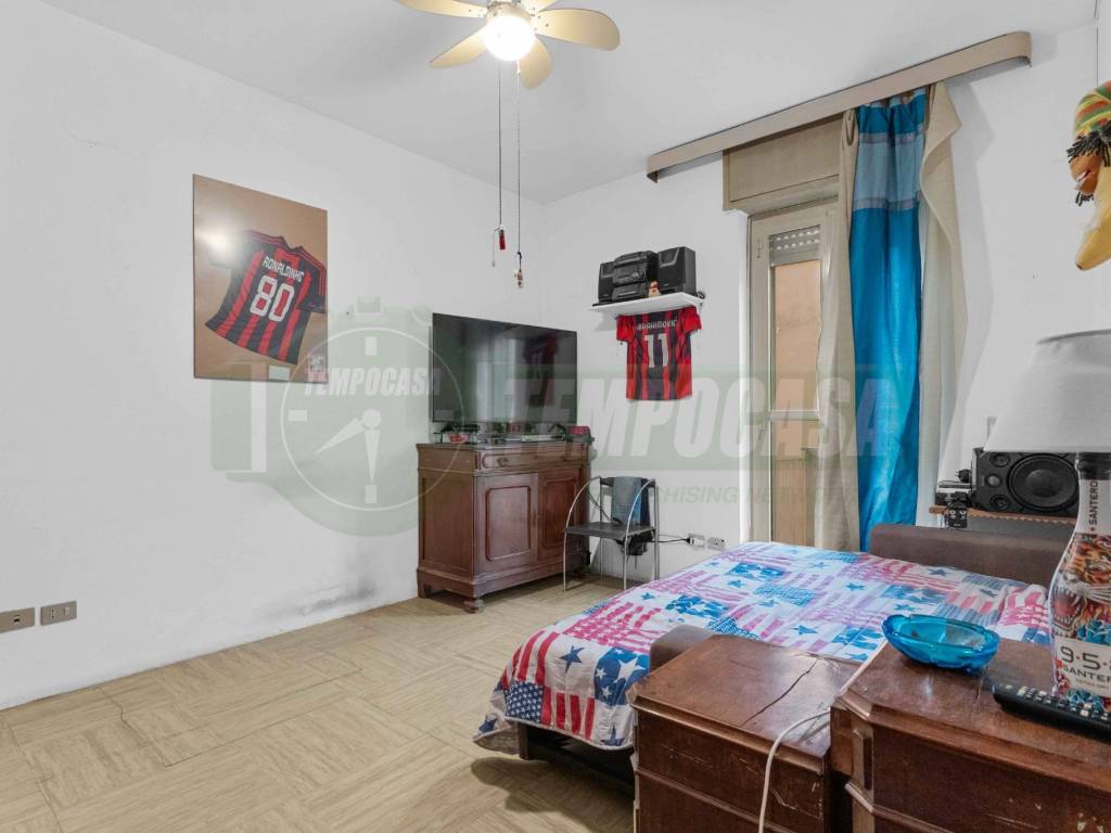 appartamento in vendita a Milano in zona Solari