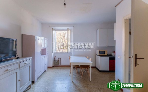 appartamento in vendita a Milano in zona Montalbino