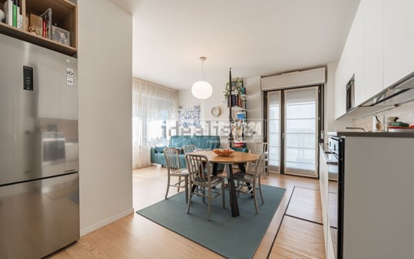 appartamento in vendita a Milano in zona Adriano