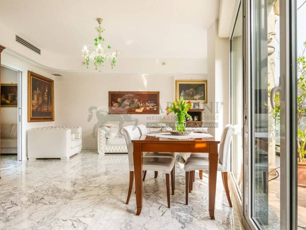 appartamento in vendita a Milano in zona Rogoredo