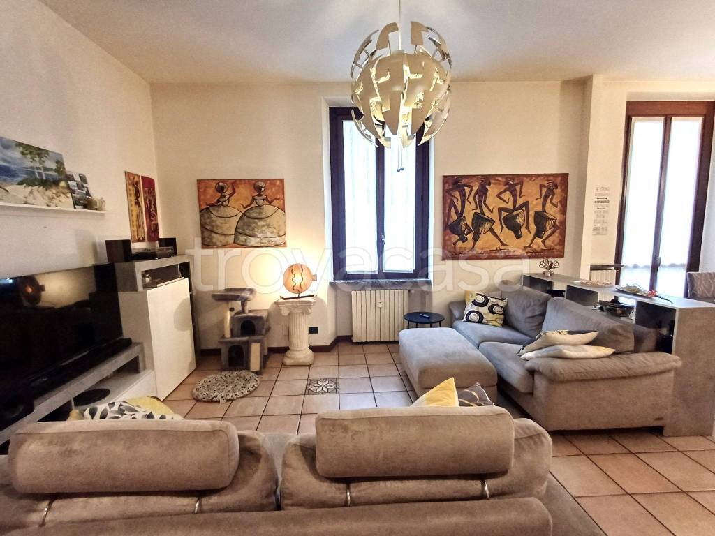 appartamento in vendita a Milano in zona Casoretto